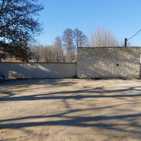 Un petit coin de Bali avec SPA et piscine privés Carpentras Extérieur photo